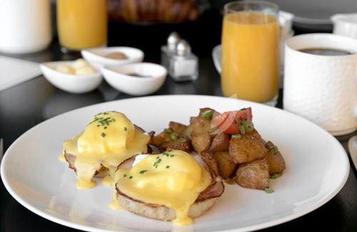 Inner Harbour Hotel | Inn at Laurel Point