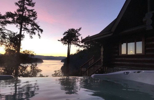 Sturdies Bay Ski Chalet | InTheBluff - Galiano's Oceanside Log Chalet