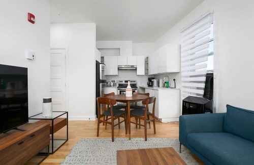 Ville-Marie Apartment | Inviting 2BR1B in Village Downtown
