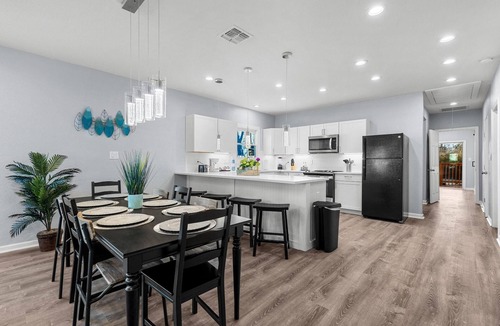 Near East Side House | Inviting 4BR 2 5BA Downtown Home With Ample Space