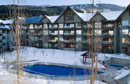 Whistler Apartment | John's Aspens Ski In/Out