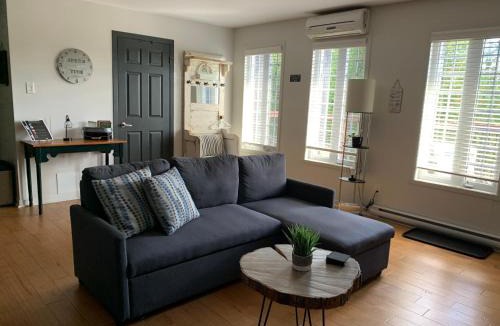 Orford Apartment | L'Authentique
