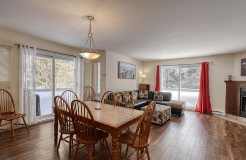 Mont-Tremblant Apartment | La Bête Tremblant Classic Charming Chalet