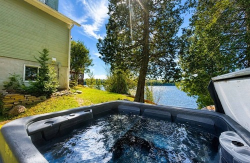Nominingue House | La Baie la Vida,Bord de L`eau,Spa et foyer