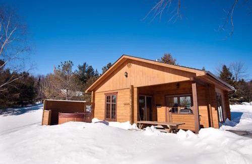 Ville-Marie Ski Chalet | La Bannik