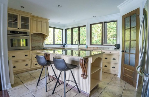 Sainte-Marcelline-de-Kildare House | Lac Léon | spa | waterfront