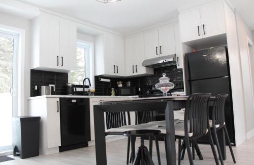 Wentworth-Nord Ski Chalet | La Casa TiMoris