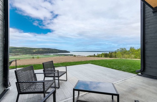 Baie-St-Paul Apartment | La Pignoronde, 101