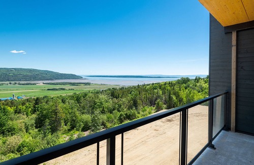 Baie-St-Paul Apartment | La Pignoronde, 303