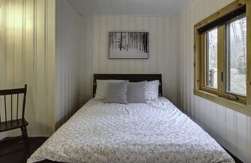 Amherst Ski Chalet | Lac Brochet ☼ Ski Mont-Tremblant ♥ Spa 4 Seasons ♫