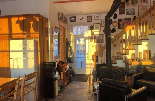 Lac-des-Plages Ski Chalet | LaCabanaDan - Waterfront, Spa, View, Pool table, 6 patios (31 NIGHTS & +)