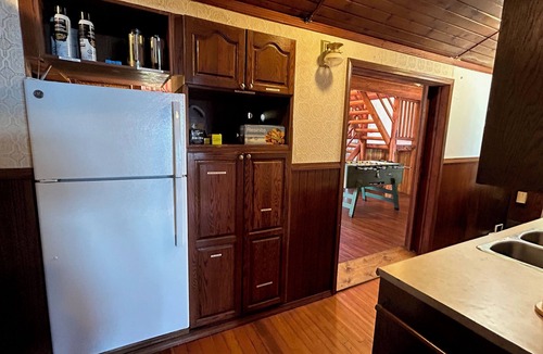 Burke Mountain Cabin | Lakefront Lodge and 3 Rustic Cabins - Sleeps 36 - Boat Access - Hot Showers+WIFI