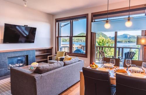 Lac-Superieur House | Lakefront, Mountain View - Resort Loft