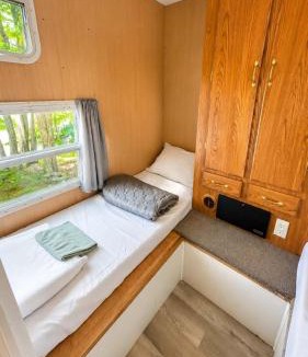 Parry Sound Other | Lakefront RV Cottage in Parry Sound #10