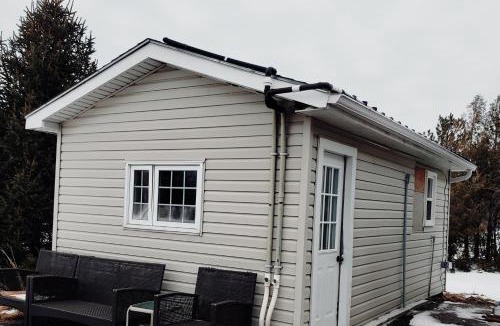 Kincardine Hotel | Lakeview Motel & Cottage