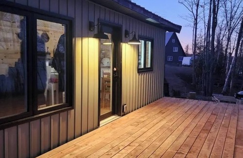 Sheffield Cabin | Lakeview Property on Indian Lake NB Canada
