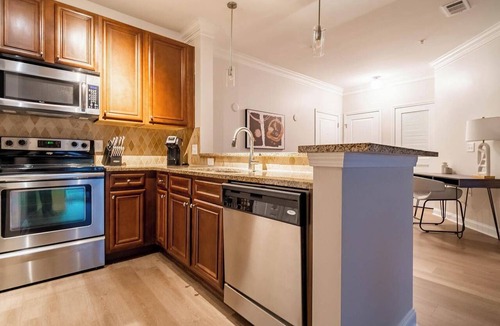 Cary Apartment | Landing | Modern 2BD, Pool, Gym