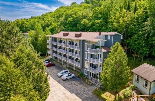 Mont-Tremblant Village Apartment | LAO LOFT 106 by Gestion ELITE