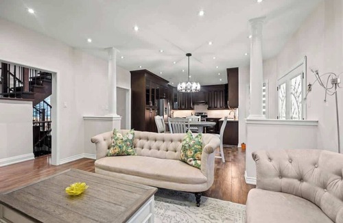 Hurontario House | Large Group Home, BBQ, Near Toronto & Niagara