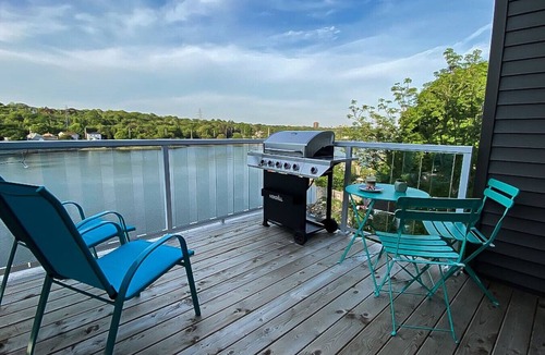Halifax Apartment | ❤Laylaty❤ Luxury Ocnview-Water Activities,10mn DT