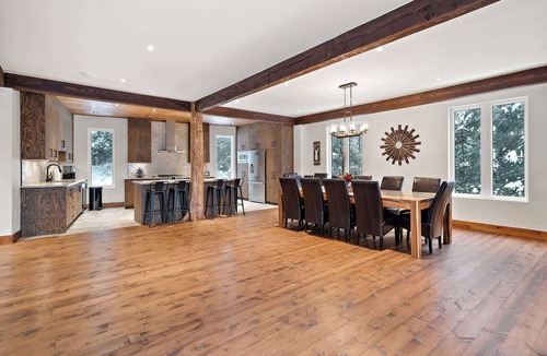 La Minerve Ski Chalet | Lazy Bear Lake House w/Cozy Spa