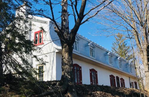 Chateau-Richer Bed & Breakfast | Le Clos des Brumes