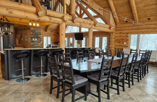 Saint-Brigitte-de-Laval House | Le Cormoran