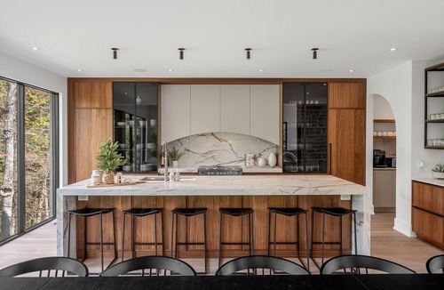 Austin Ski Chalet | LE-GRIZZLY