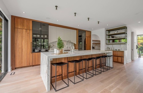 Austin Ski Chalet | LE-GRIZZLY