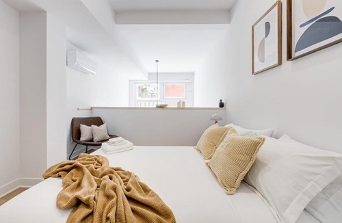 Mile End Apartment | Le Mile End by M11 - Modern Luxe 1BDR with Sofa Bed