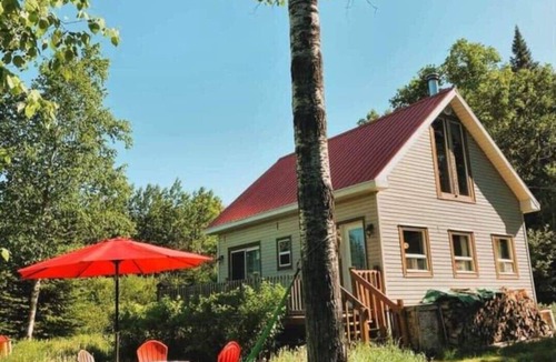 Saint-Magloire Ski Chalet | Le Petit Chal'heureux | Fishing & Hiking
