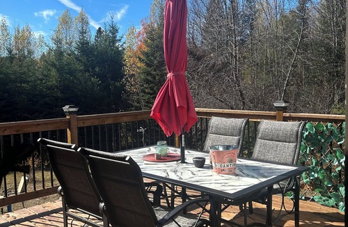 Chertsey Ski Chalet | Le petit chalet Chertsey