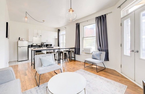 Plateau Mont Royal Apartment | Le Plateau Private Balcony on Mont-Royal Avenue