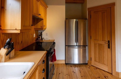 Pohenegamook Ski Chalet | Le Renne Elisabeth - Lake access