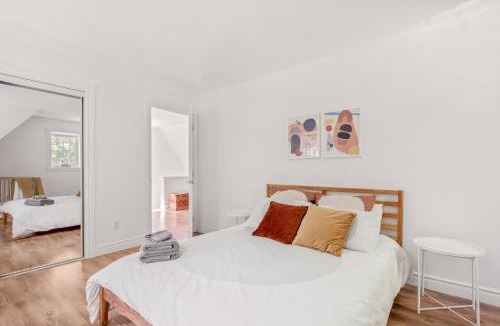 Mandeville Ski Chalet | Le Rubis de Jade Spa Pool table Lake