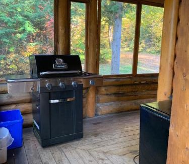 Trois-Rives Ski Chalet | Le RustiChic Chalet