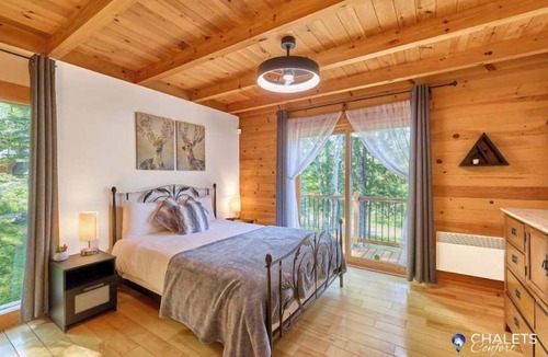 Pohenegamook Ski Chalet | Le Rustique Moderne Detente - Lake Access