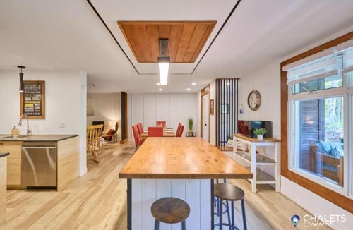 Pohenegamook Ski Chalet | Le Rustique Moderne Detente - Lake Access