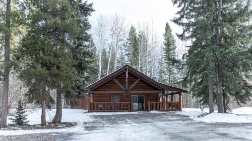 Valemount House | Legacy Vacation Rental