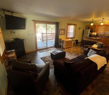 Valemount House | Legacy Vacation Rental