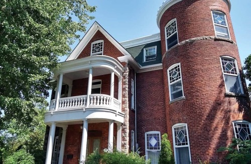Centre-Ville House | Les Ancestrales - Suite romantique