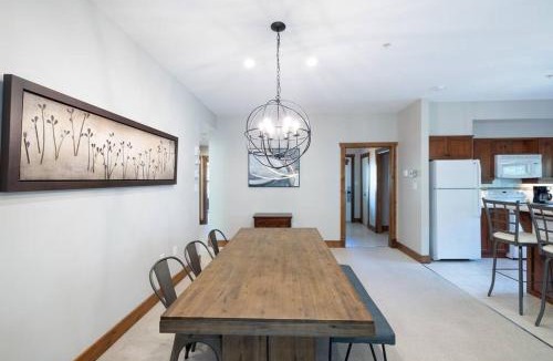 Tremblant-Les-Eaux Apartment | Les Eaux Tremblant - Luxury Chalet with Pool & Spa and AC