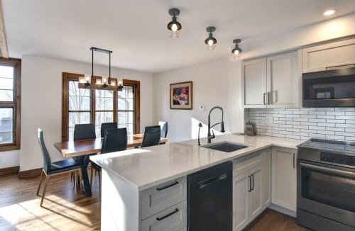 Mont-Tremblant Villa | Les Falaises Mont Tremblant Luxury Ski Retreat