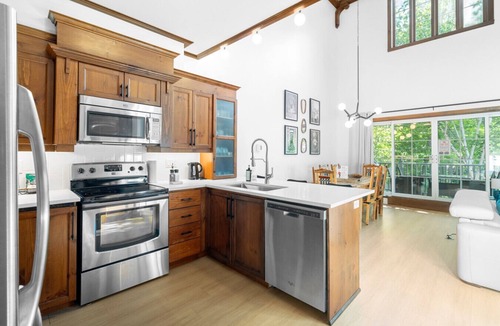 Mont-Tremblant Apartment | Les Manoirs 3Bdrs near Village