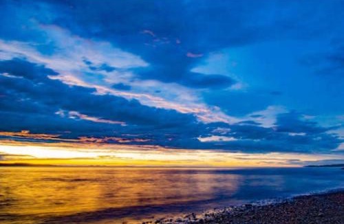 Riviere Du Loup Ski Chalet | Les Voiliers - Water View in Riviere-du-Loup