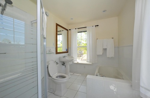 Little Shemogue Hotel | Little Shemogue Inn