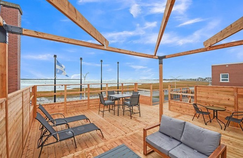 Rimouski-Neigette Apartment | Loft 205 - Rooftop - Netflix - Downtown