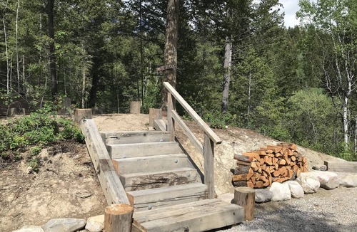 Parson Cabin | Log Cabin with Amazing views and River access!