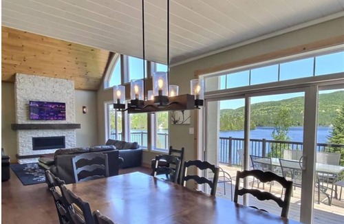 Val-des-Lacs Ski Chalet | Looking for inspiration? Looking for inspiration?