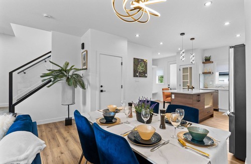 Edmonton House | ⭐Luxurious Downtown Duplex⭐ Magnificent ⭐Stylish ⭐Modern ⭐Sleeps 7